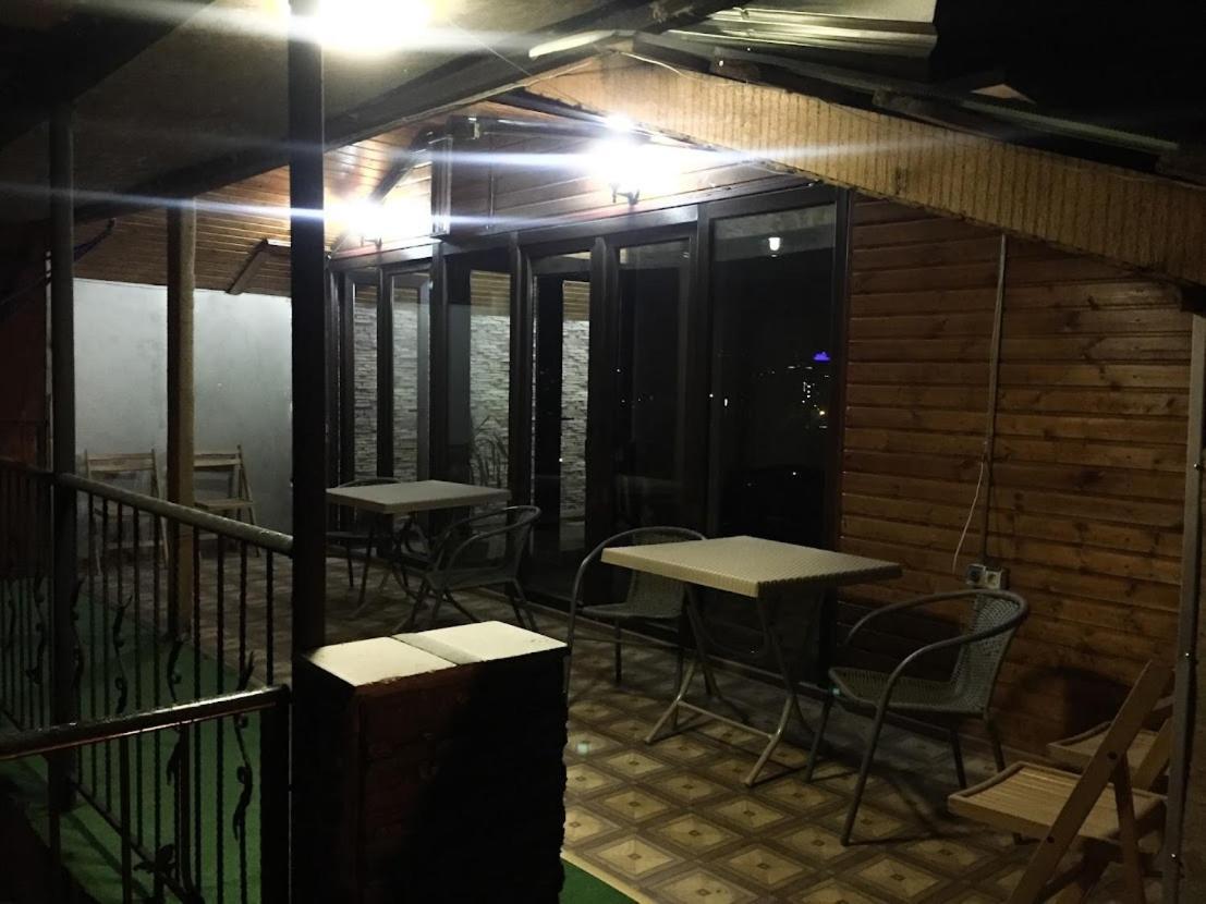 The Sindh House - Indus Aroma Restaurant Tbilisi Ξενοδοχείο Εξωτερικό φωτογραφία
