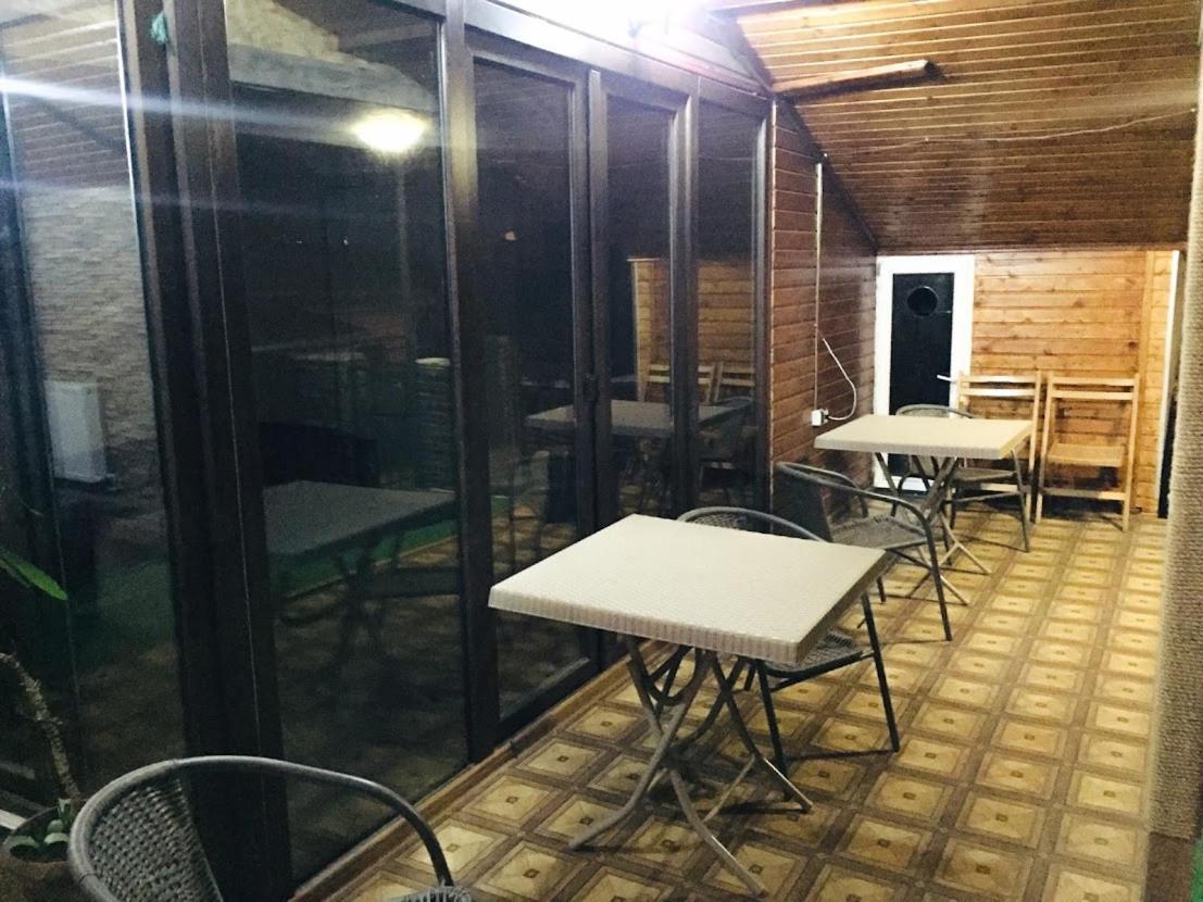 The Sindh House - Indus Aroma Restaurant Tbilisi Ξενοδοχείο Εξωτερικό φωτογραφία