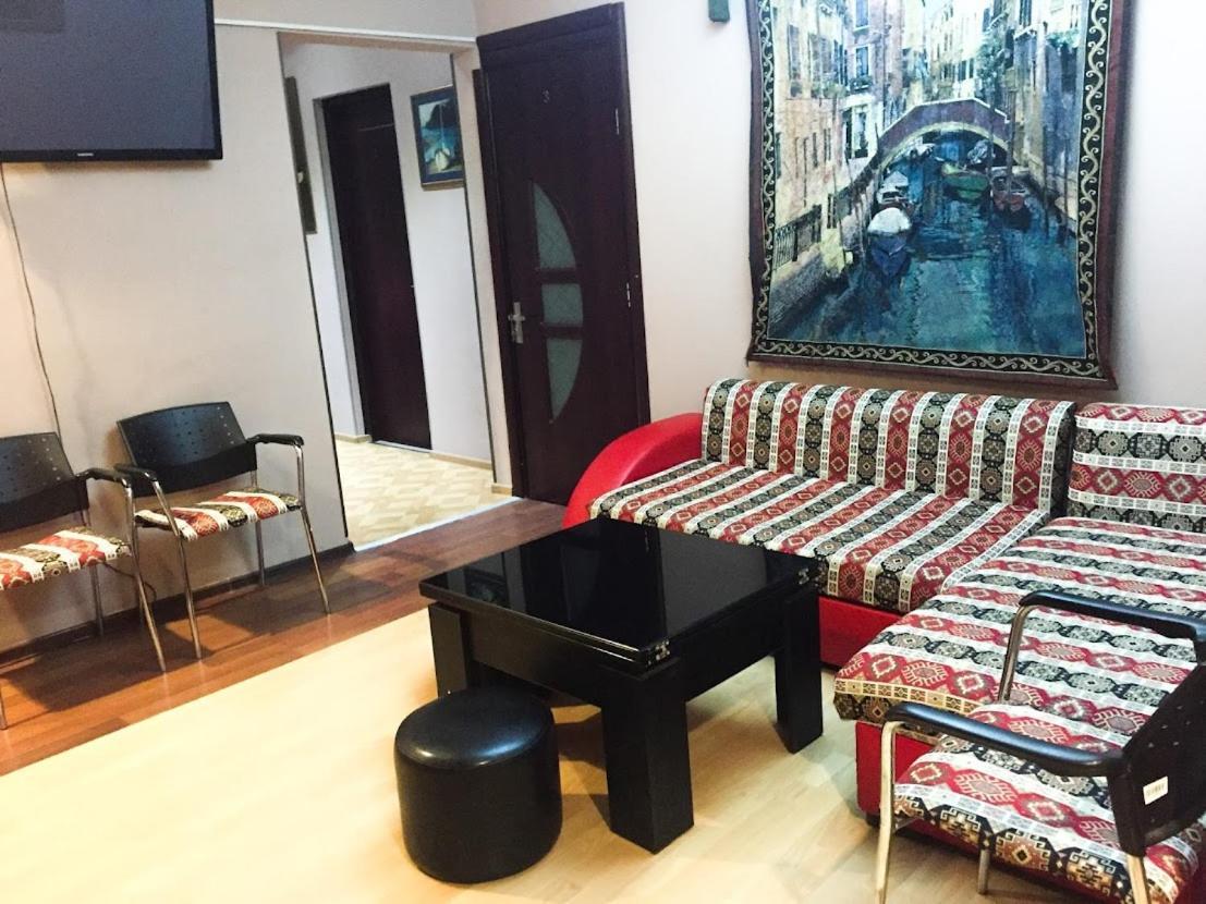 The Sindh House - Indus Aroma Restaurant Tbilisi Ξενοδοχείο Εξωτερικό φωτογραφία